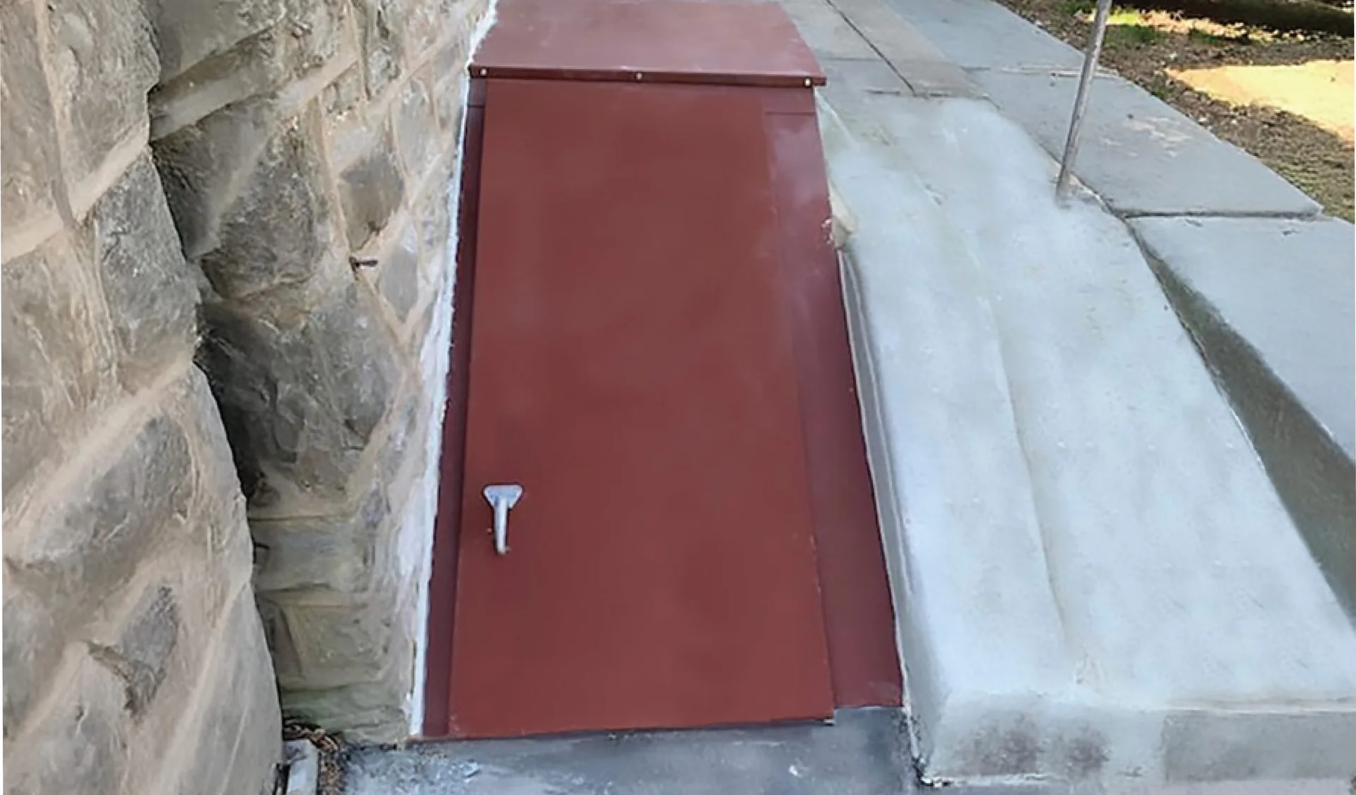 EcoSpect Crawl Space Doors